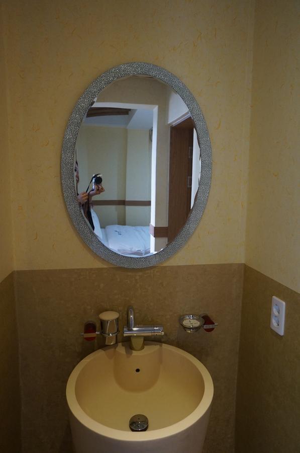Gamyoungroo Csondzsu Kültér fotó